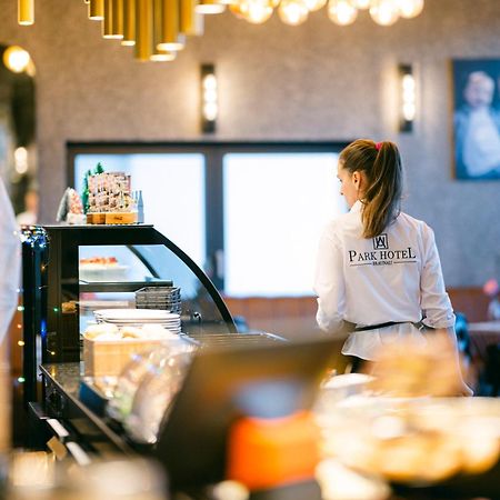 Parkhotel Braunau - 24 Stunden Self Check-In Braunau am Inn Ngoại thất bức ảnh